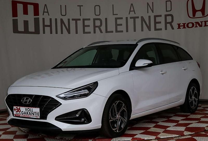Gebraucht Hyundai i30 Trend 116 PS (85 kW) 2021 Weiß Kombi