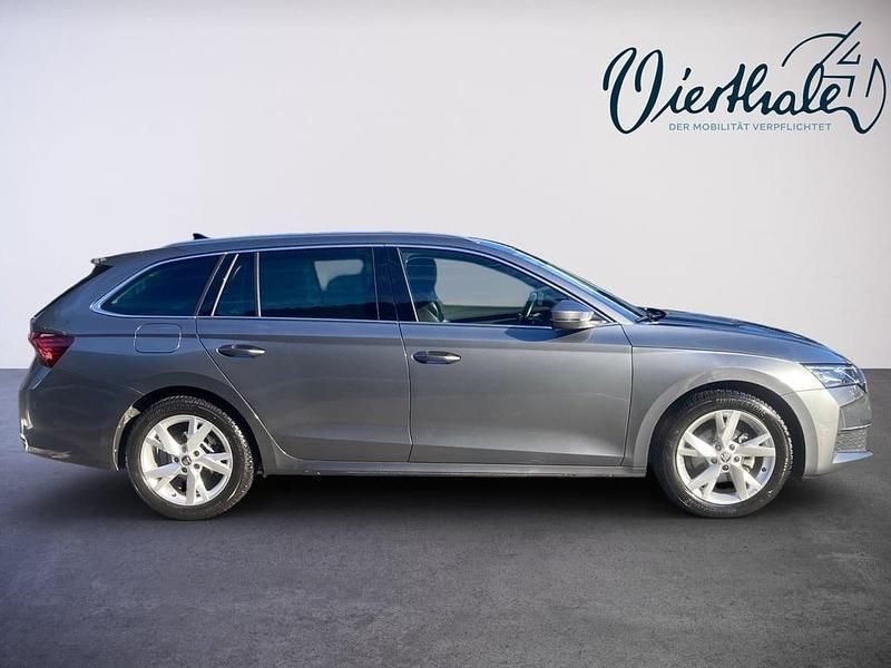Gebraucht Skoda Octavia Selection 150 PS (110 kW) 2024 Mittelgrau  metallic Kombi