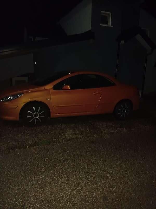 Gebraucht Peugeot 307 CC Active 109 PS (80 kW) 2006 Cabrio