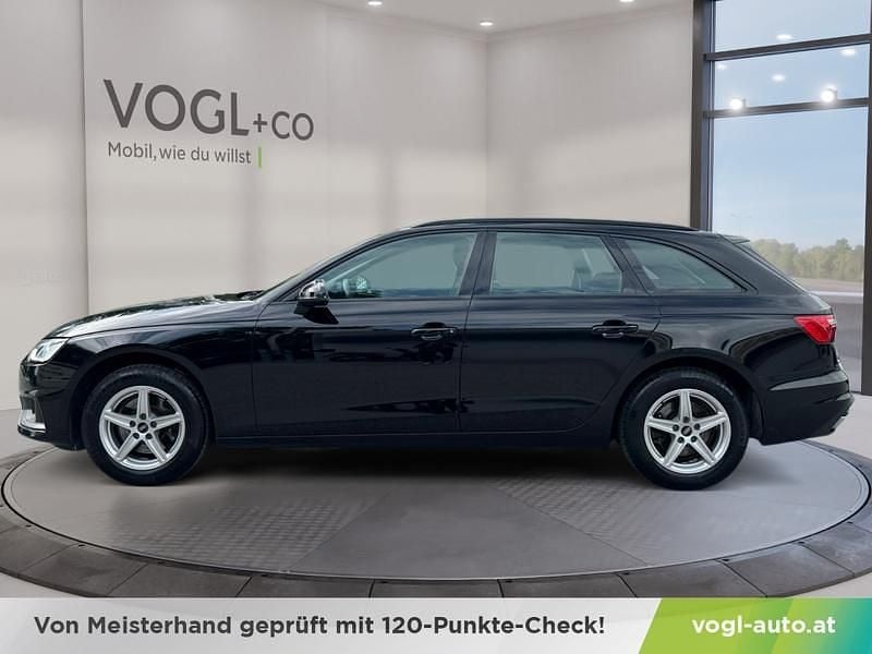 Gebraucht Audi A4 163 PS (119 kW) 2023 Schwarz Kombi