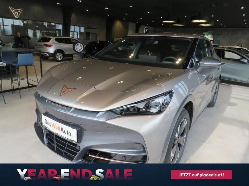 Gebraucht Cupra Tavascan 210 kW (286 PS) 2025 Beige  metallic SUV