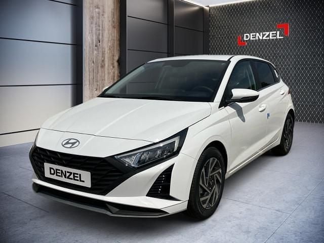 Gebraucht Hyundai i20 GO! 79 PS (58 kW) 2024 Atlas white Limousine