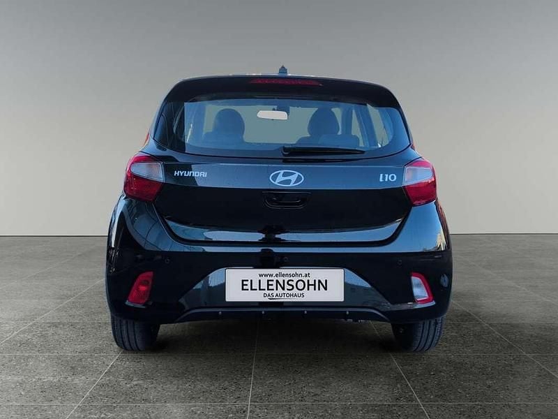 Neu Hyundai i10 63 PS (46 kW) 2025 Schwarz Kleinwagen