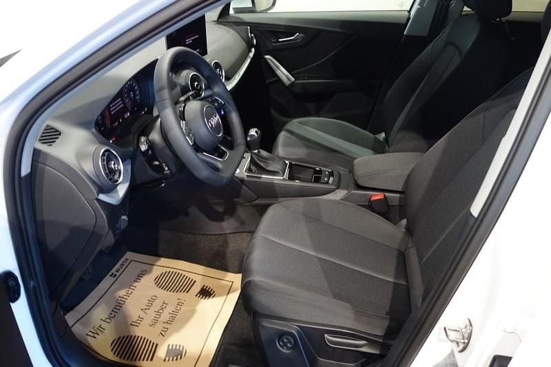 Neu Audi Q2 Admired 115 PS (84 kW) 2026 Weiss  normal SUV