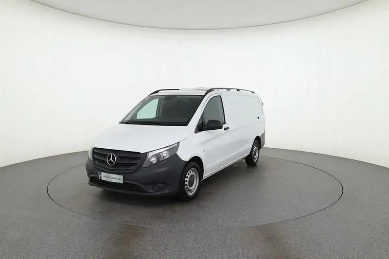Gebraucht Mercedes Vito 163 PS (119 kW) 2020 Weiß Van