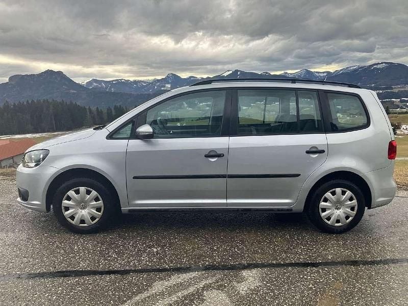 Gebraucht VW Touran Trendline 105 PS (77 kW) 2012 Grau Van / Kleinbus