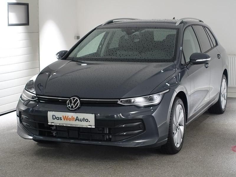 Gebraucht VW Golf VIII Business 115 PS (84 kW) 2025 Mittelgrau  metallic Kombi