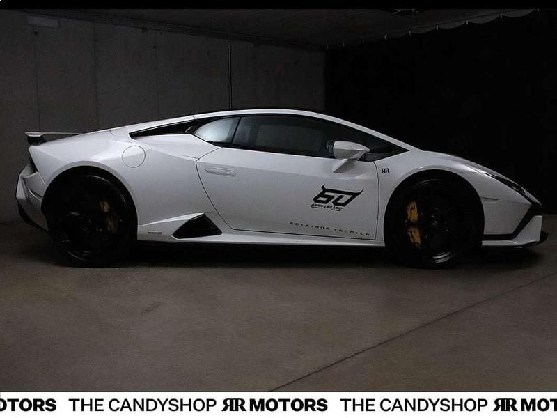 Gebraucht Lamborghini Huracán 639 PS (469 kW) 2024 Weiß Coupé