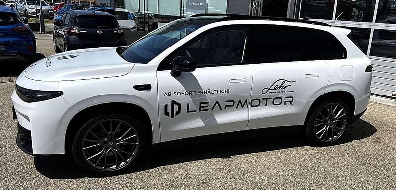 Gebraucht Leapmotor C10 160 kW (218 PS) 2025 Weiß SUV