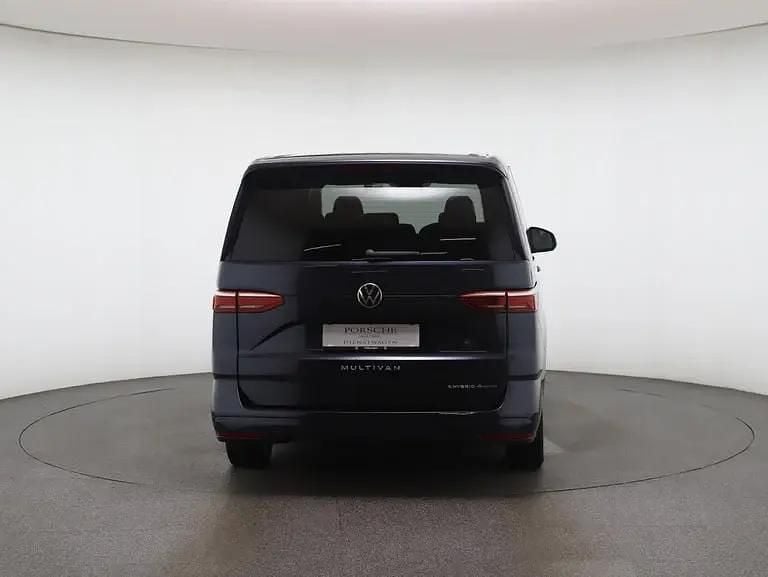 Gebraucht VW Multivan Business 177 PS (130 kW) 2025 Mittelblau  metallic Van