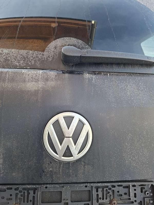 Gebraucht VW Touran Comfortline 105 PS (77 kW) 2013 Schwarz Van / Kleinbus