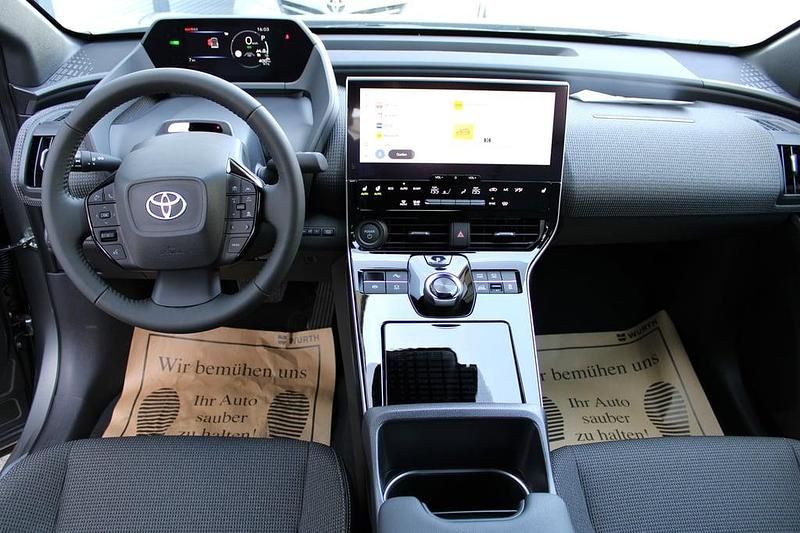 Neu Toyota bZ4X 160 kW (218 PS) 2025 Dunkelgrau  metallicperleffekt SUV