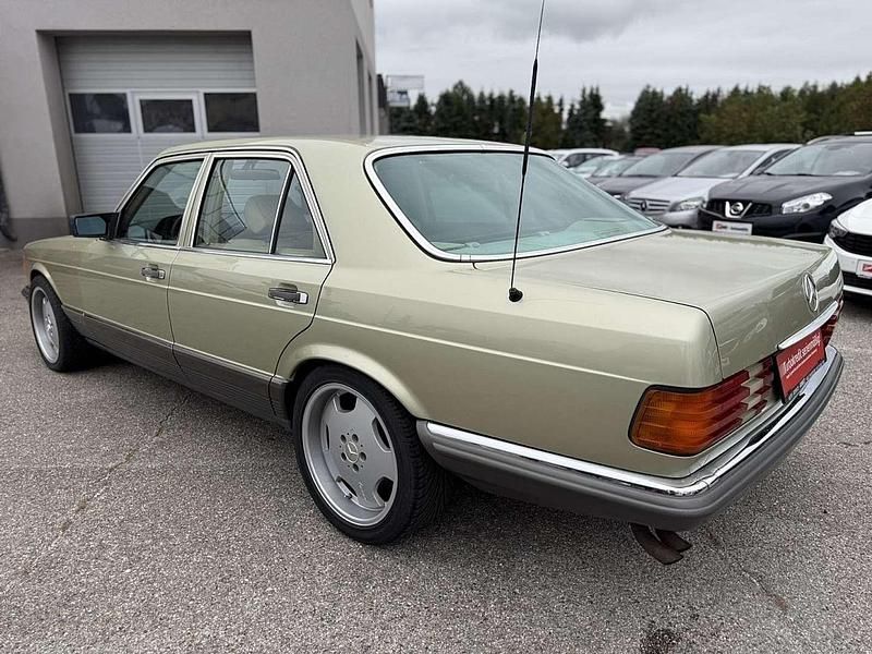 Gebraucht Mercedes 280 SE 185 PS (136 kW) 1983 Grün Limousine