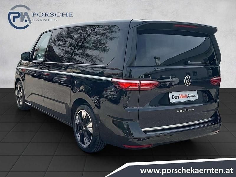 Gebraucht VW Multivan Style 204 PS (150 kW) 2024 Schwarz  metallicperleffektno Van