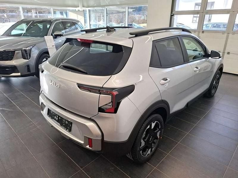 Neu Kia Stonic Silver 116 PS (85 kW) 2026 SUV