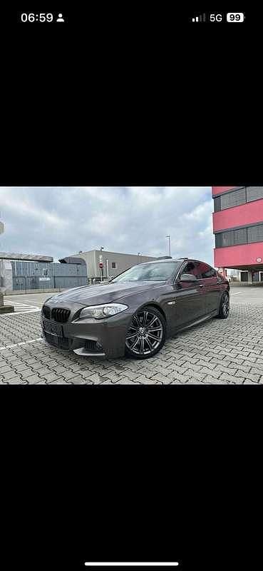 Gebraucht BMW 530 258 PS (189 kW) 2011 Limousine