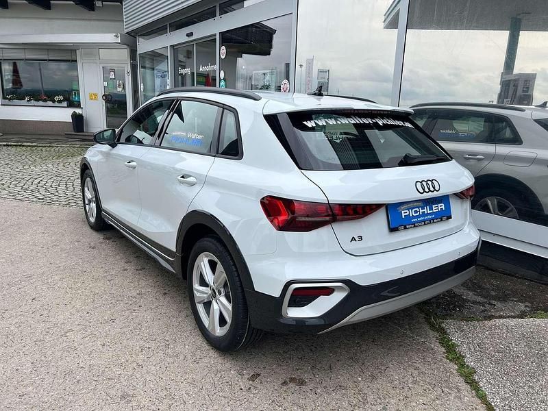 Gebraucht Audi A3 Sport 150 PS (110 kW) 2025 Weiß Kleinwagen