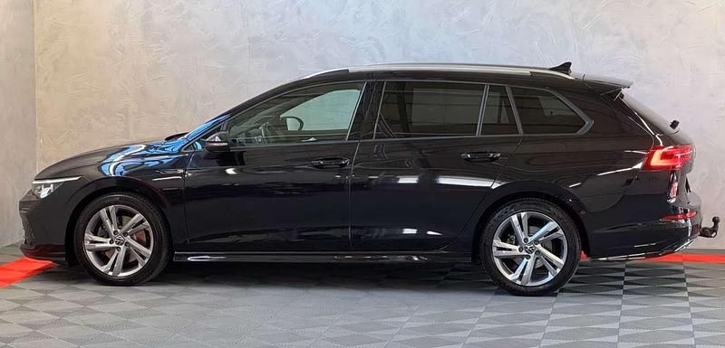 Gebraucht VW Golf VIII R-line 150 PS (110 kW) 2021 Schwarz Kombi