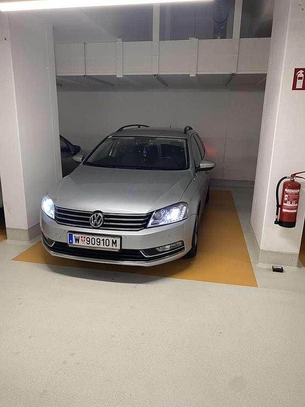Gebraucht VW Passat Trendline 140 PS (102 kW) 2014 Limousine