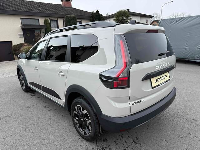 Neu Dacia Jogger 110 PS (80 kW) 2026 Grau sonderlackierung Van / Kleinbus