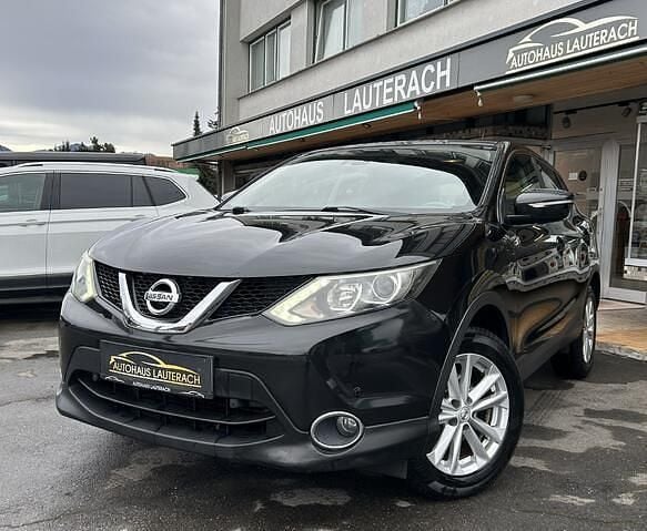 Gebraucht Nissan Qashqai Acenta 131 PS (96 kW) 2014 Schwarz SUV