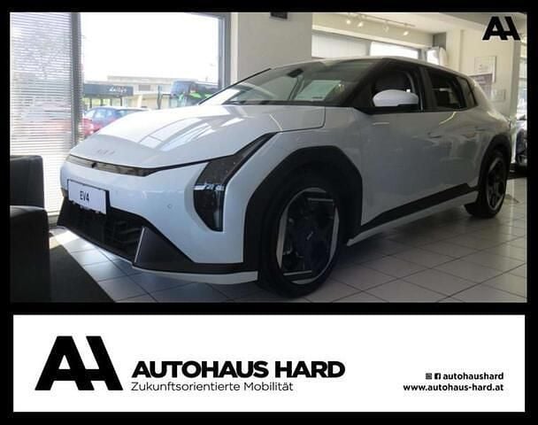 Neu Kia EV4 150 kW (204 PS) 2025 Weiß Kleinwagen