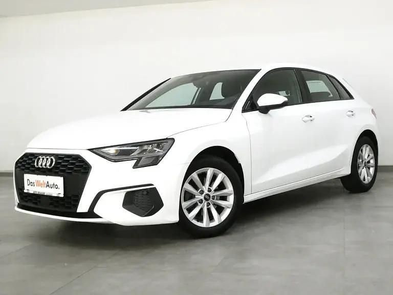 Gebraucht Audi A3 110 PS (80 kW) 2023 Weiss  normal Limousine