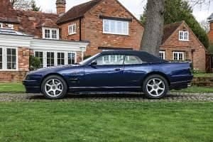 Gebraucht Aston Martin V8 354 PS (260 kW) 1998 Blau Coupé