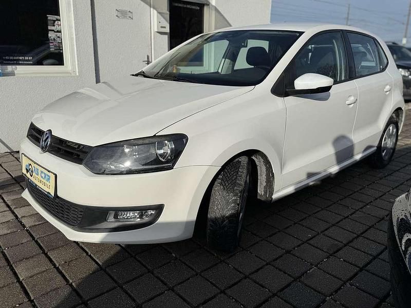 Gebraucht VW Polo 60 PS (44 kW) 2010 Weiß Limousine