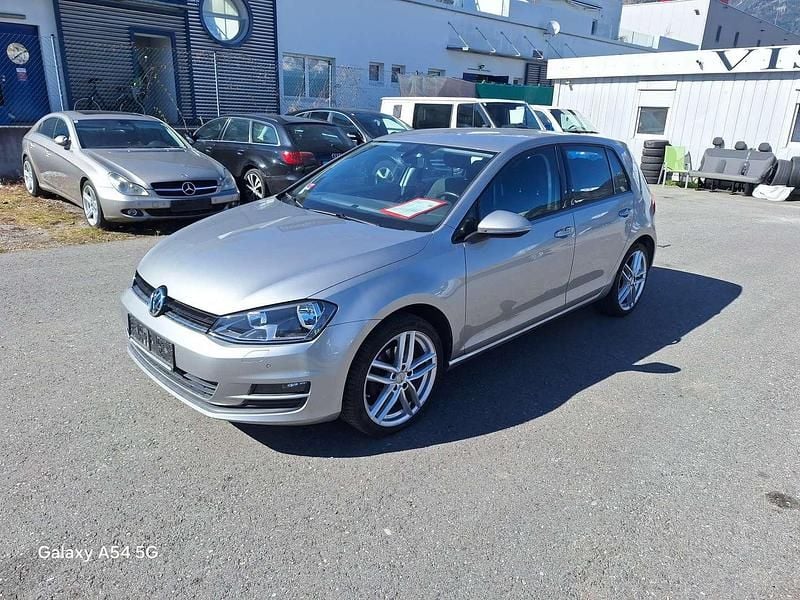 Gebraucht VW Golf VII Comfortline 105 PS (77 kW) 2013 Grau Kleinwagen