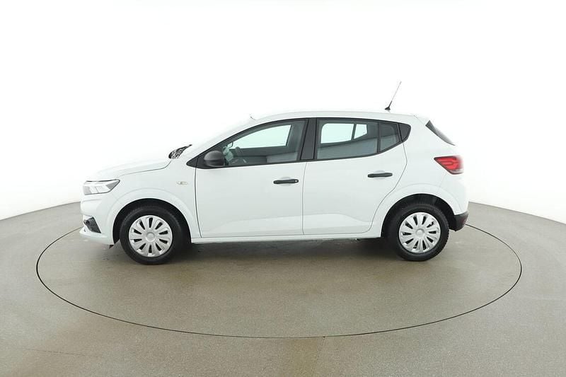 Gebraucht Dacia Sandero Essentiel 67 PS (49 kW) 2024 Weiß Limousine