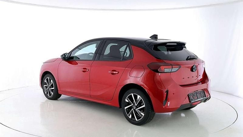 Gebraucht Opel Corsa 101 PS (74 kW) 2024 Kardio rot Limousine