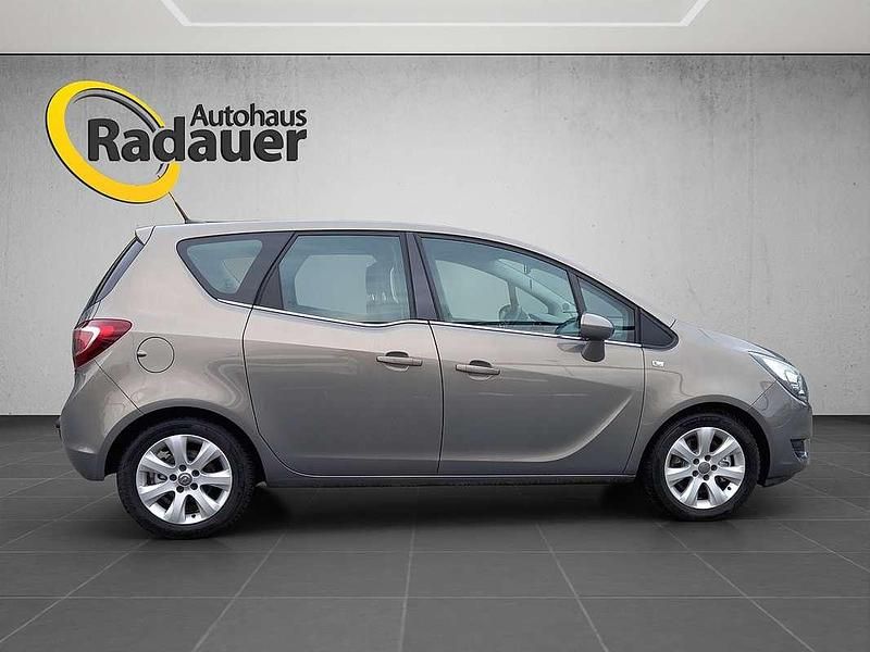 Gebraucht Opel Meriva Cosmo 136 PS (100 kW) 2014 Braun Van / Kleinbus