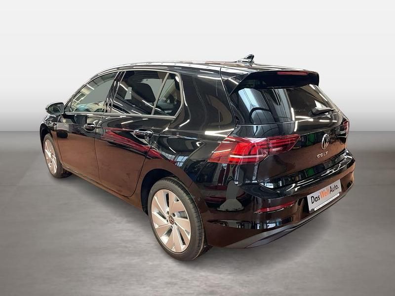 Gebraucht VW Golf VIII Life 115 PS (84 kW) 2026 Schwarz  metallic