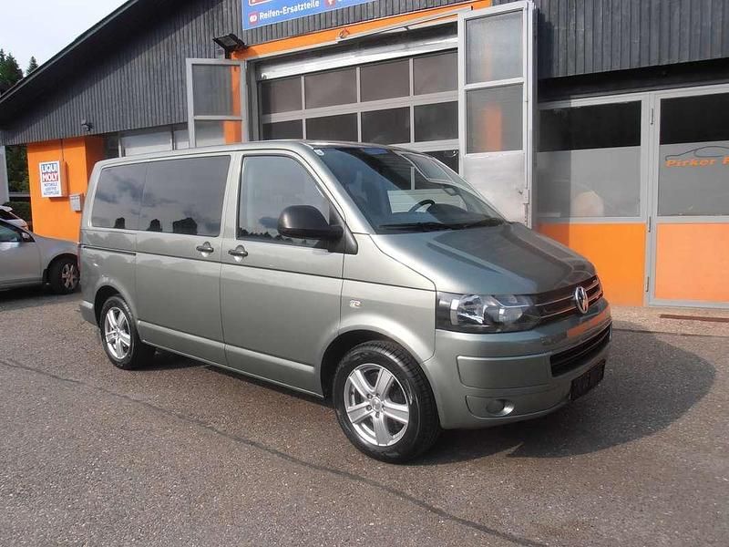 Gebraucht VW Multivan Startline 140 PS (102 kW) 2011 Van