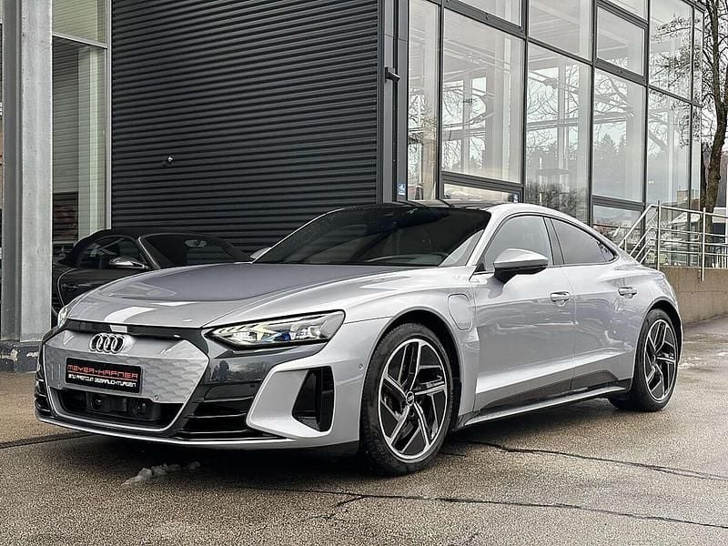 Gebraucht Audi e-tron GT quattro 350 kW (476 PS) 2021 Silber Limousine