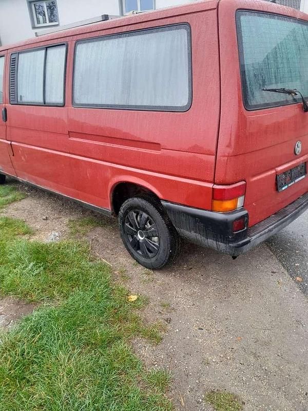 Gebraucht VW T4 77 PS (56 kW) 1996 Rot Van