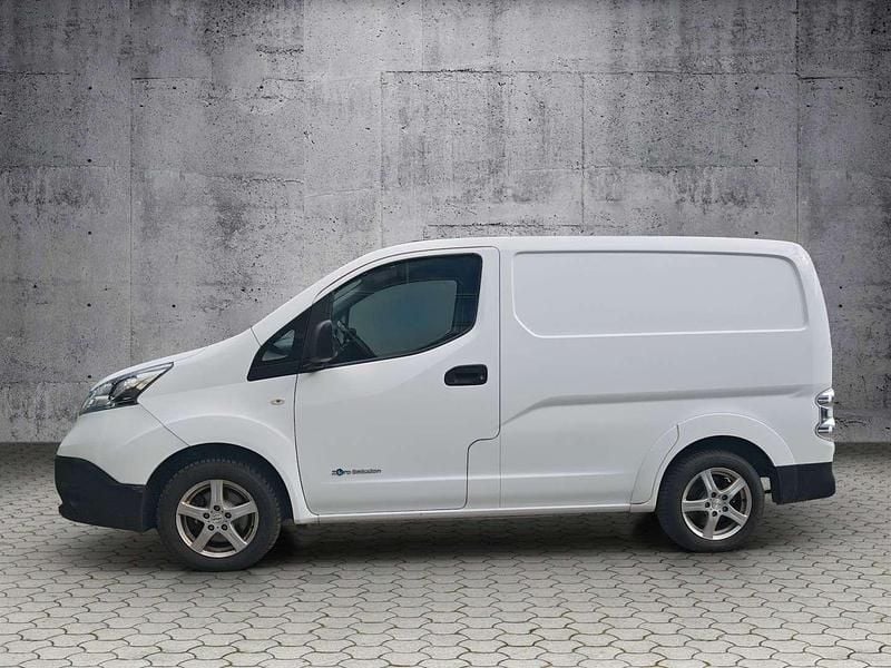 Gebraucht Nissan e-NV200 Premium Edition 80 kW (109 PS) 2016 Weiß Van / Kleinbus