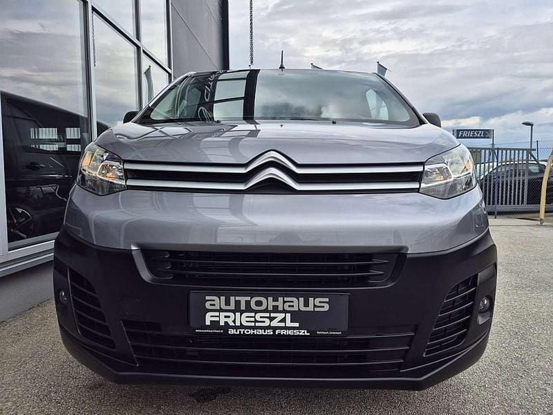 Gebraucht Citroën Jumpy 120 PS (88 kW) 2022 Grau Van / Kleinbus