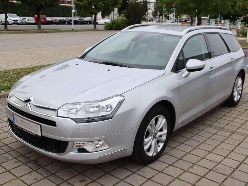 Silber Gebraucht 2011 Citroën C5 Exclusive Kombi | € 4.835 (Superpreis) - Bild 1/4
