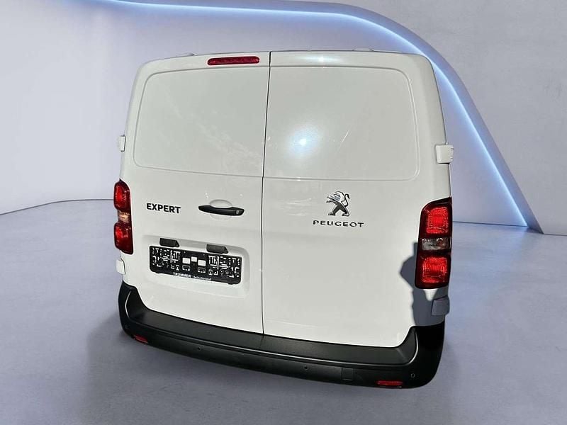 Gebraucht Peugeot Expert 102 PS (75 kW) 2023 Weiß Van