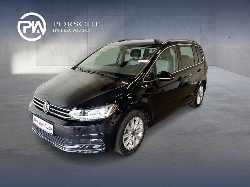 Schwarz metallic Gebraucht 2024 VW Touran Highline Van / Kleinbus | € 38.950 - Bild 1/4