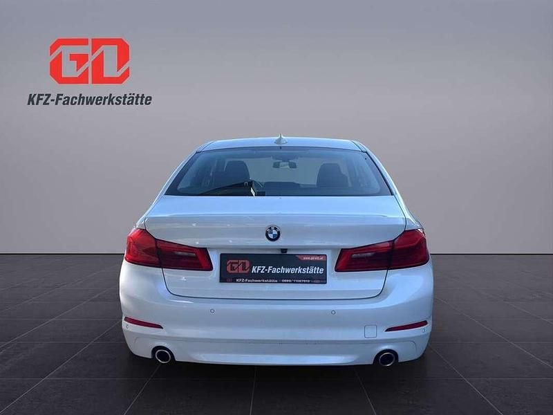Gebraucht BMW 520 Performance 190 PS (139 kW) 2020 Weiß Limousine