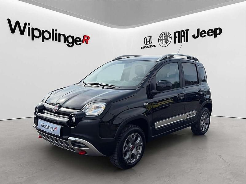 Gebraucht Fiat Panda 4x4 90 PS (66 kW) 2017 Schwarz Kleinwagen