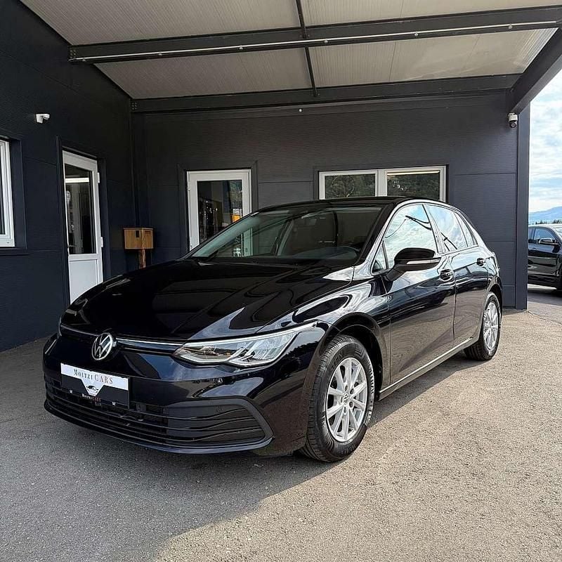 Schwarz Gebraucht 2020 VW Golf VIII R Limousine | € 17.990 (Fairer Preis) - Bild 1/4