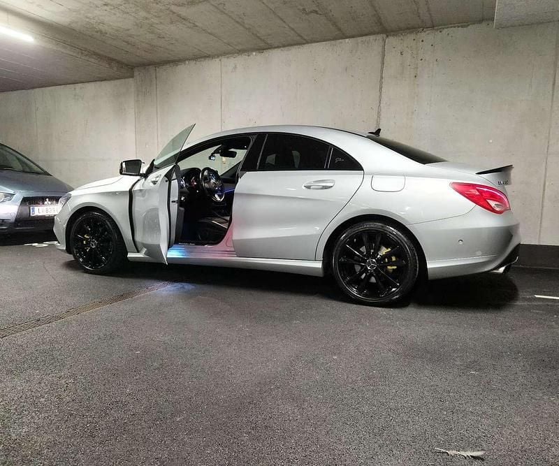 Gebraucht 2016 Mercedes CLA180 Limousine | € 18.000 (Fairer Preis) - Bild 1/4