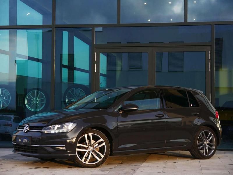 Gebraucht VW Golf VII Highline 150 PS (110 kW) 2018 Grau Limousine