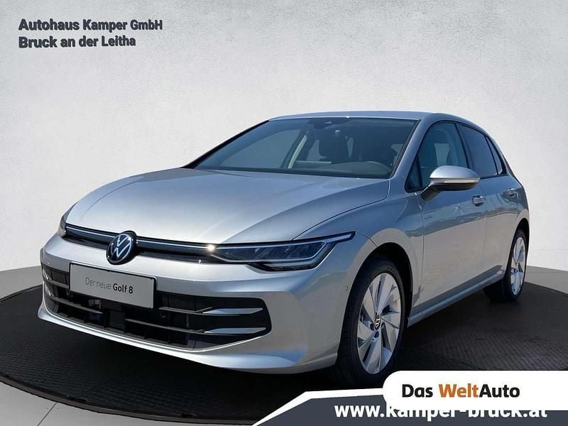 Silber metallic Neu 2025 VW Golf VIII Limousine | € 29.980 (Fairer Preis) - Bild 1/4