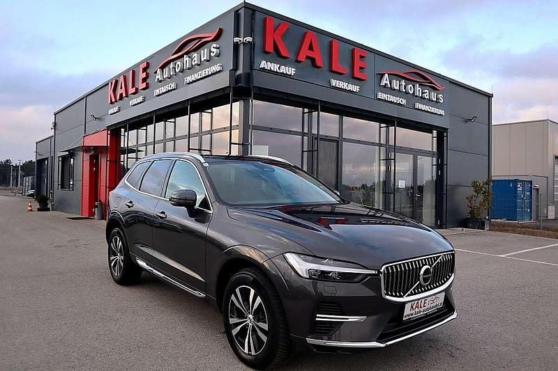Grau Gebraucht 2022 Volvo XC60 Core SUV | € 35.990 (Superpreis) - Bild 1/4