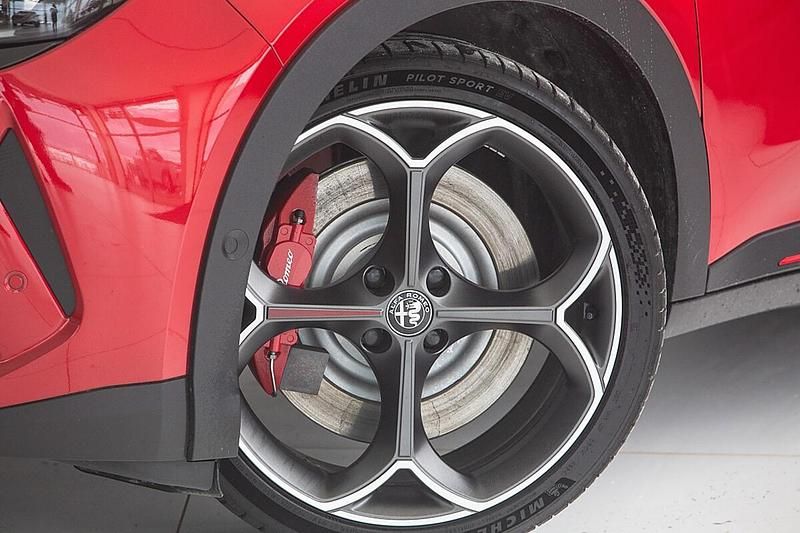 Gebraucht Alfa Romeo Junior Veloce 207 kW (282 PS) 2025 SUV